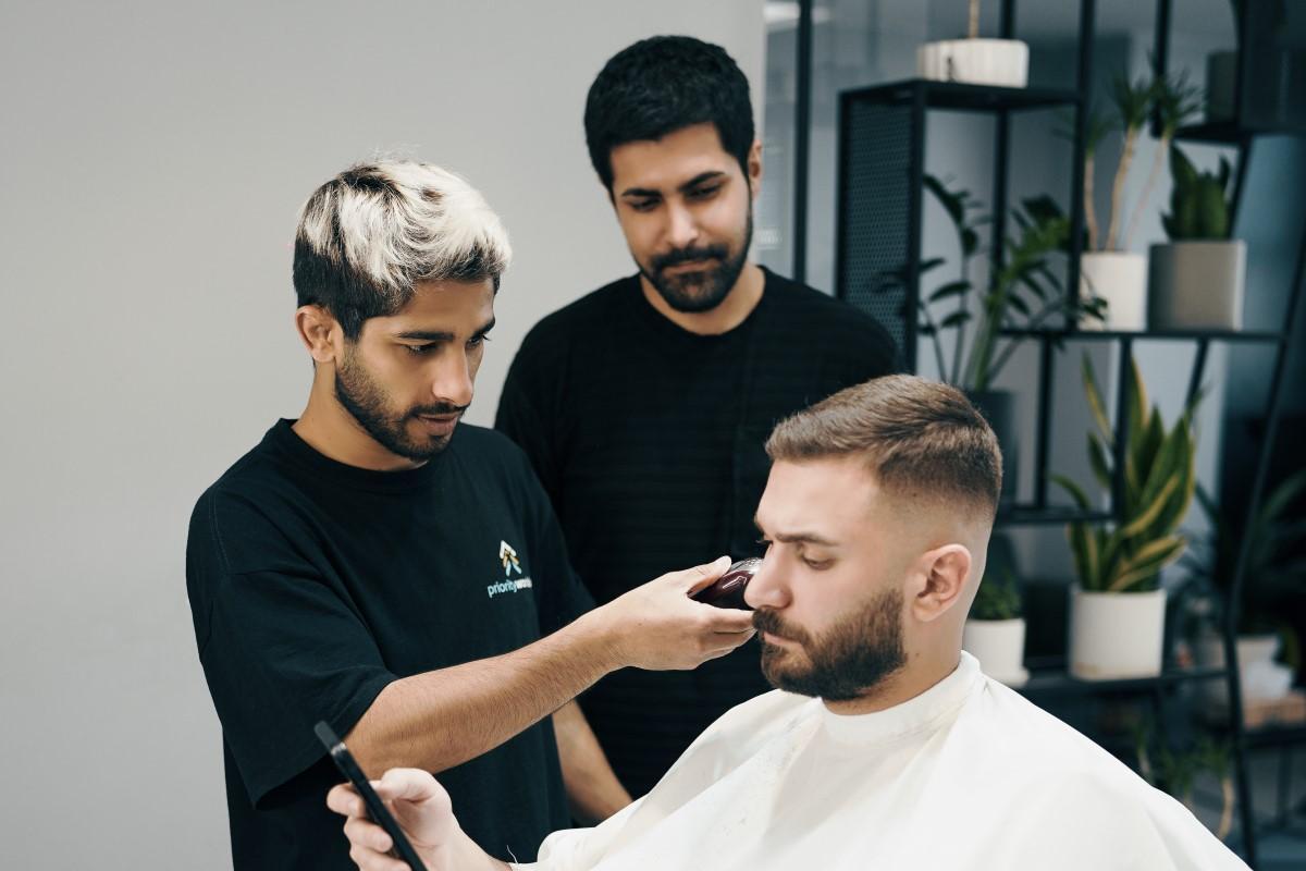 خدمات تکمیلی: فراتر از کوتاه کردن مو