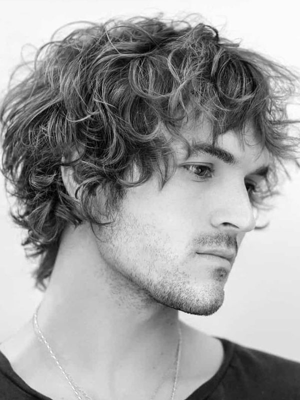 مدل موی نامرتب برای موهای فردار: MESSY CURLY HAIR